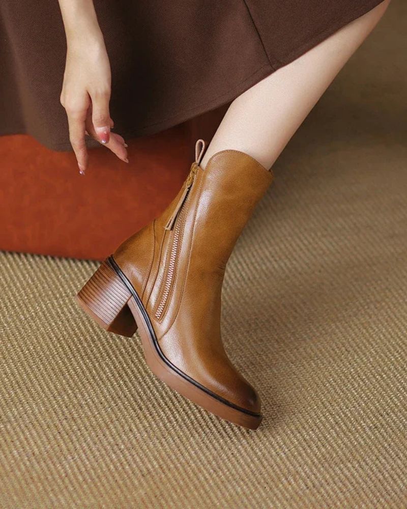 Valorine™ | Classic Leather Boot