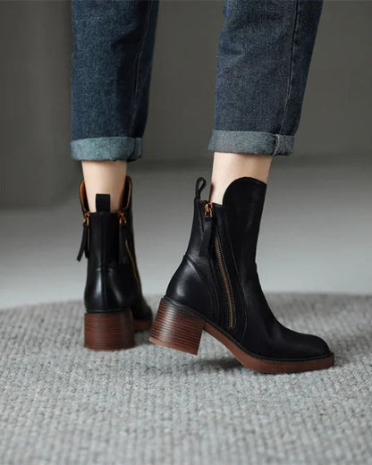 Valorine™ | Classic Leather Boot
