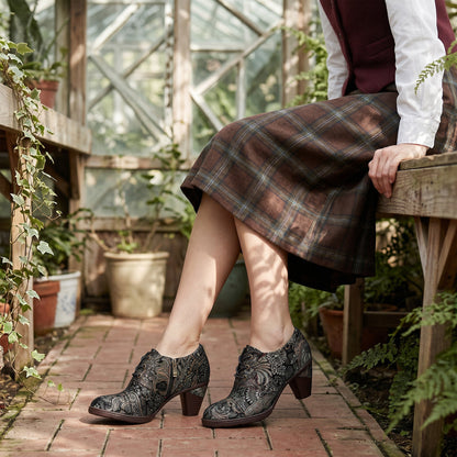 Retro Handmade Leather Exquisite Pumps