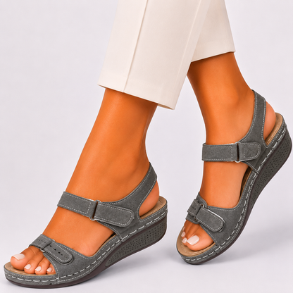 Ariya | All Day Comfort Sandals